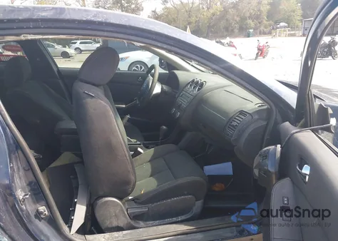 2010 Nissan Altima 2.5 S из США, поврежденный, VIN 1N4AL2EP8AC123922